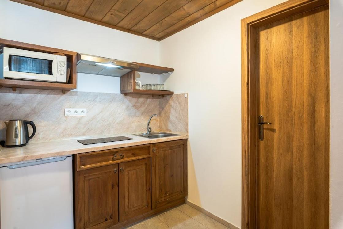 Apartmanovy Dom Vila Maros Pavčina Lehota Dış mekan fotoğraf