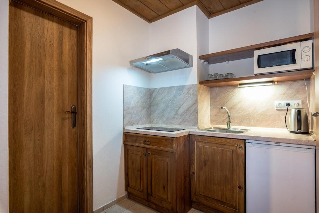 Apartmanovy Dom Vila Maros Pavčina Lehota Dış mekan fotoğraf