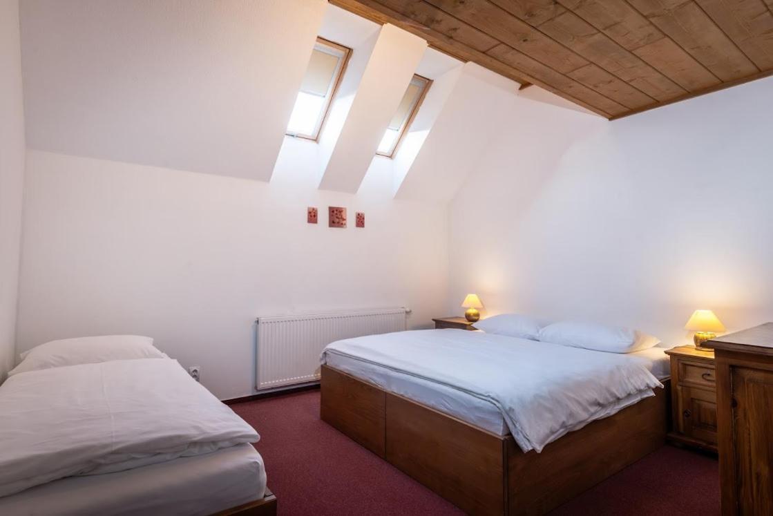 Apartmanovy Dom Vila Maros Pavčina Lehota Dış mekan fotoğraf
